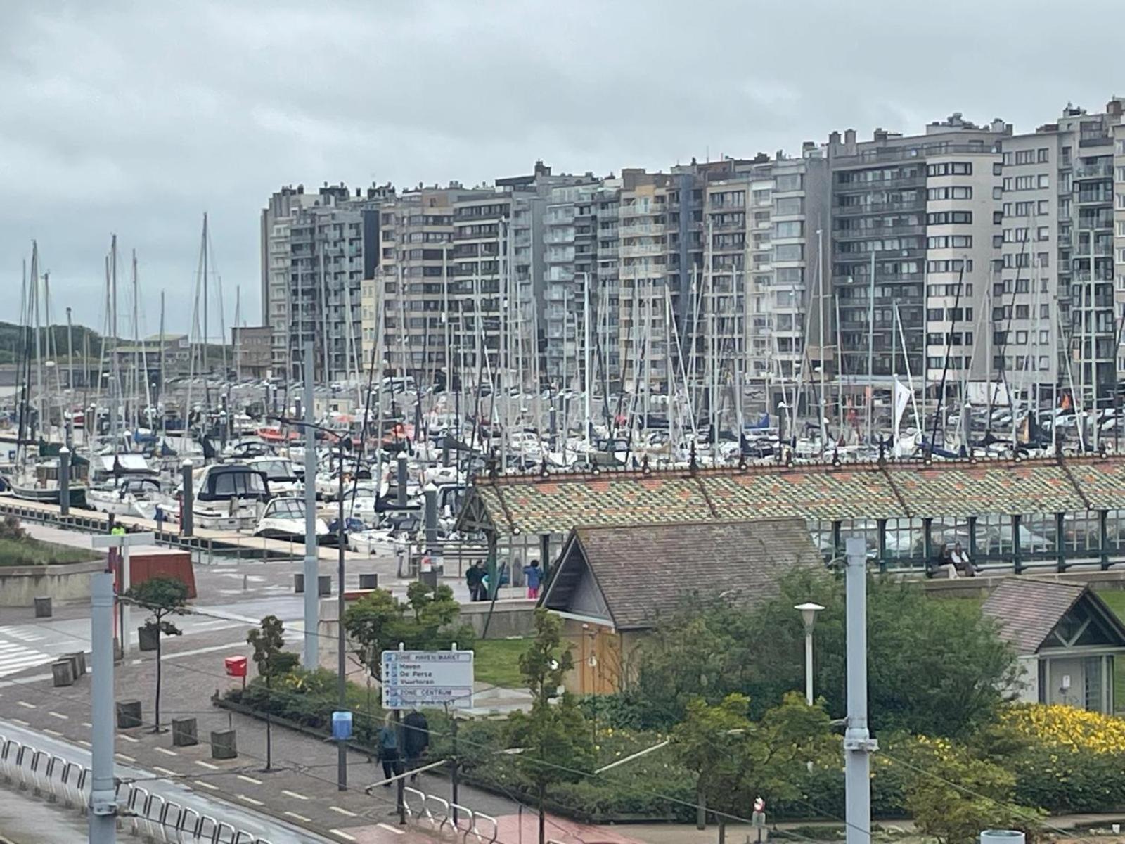 Appartement Axelle Blankenberge Buitenkant foto